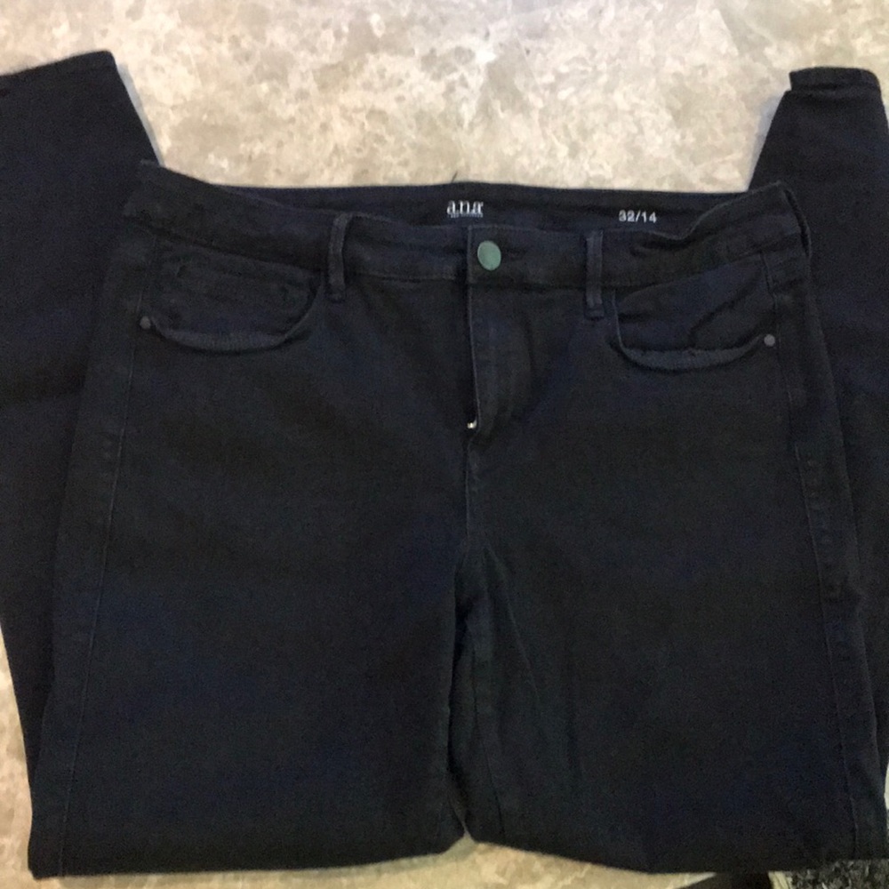 A.N.A Black stretchy jeggings